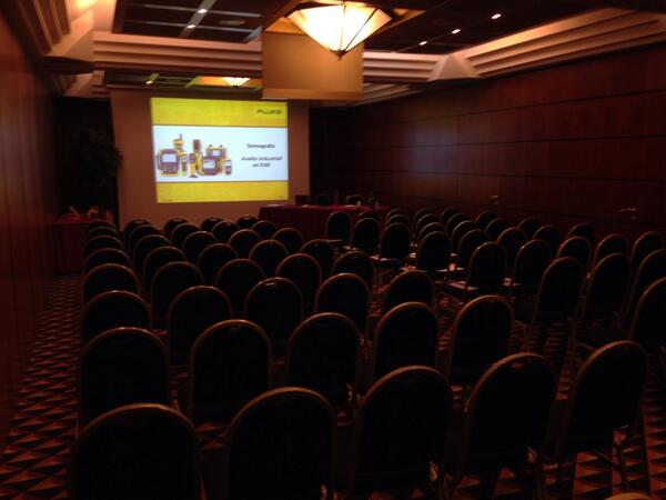 FlukeItalia's tweet photo. Pronti per un nuovo seminario!
#termografia #seminario #napoli http://t.co/CiZl3azaTB