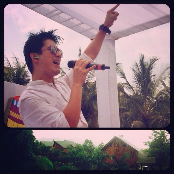 MeiyangChang's tweet image. "Let there be rain" I said. 

And voila! 😁😁😁

Yesterday! #GigTime #AambyValley #FirstRains #NomadAtHeart