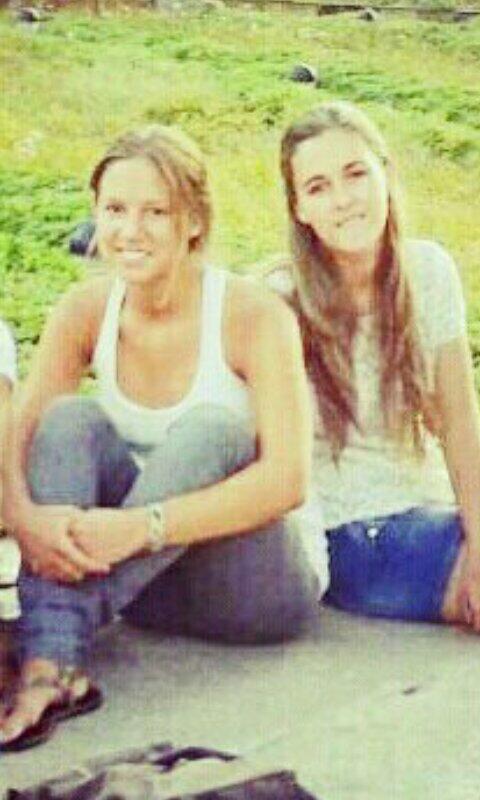 MargaWeso's tweet photo. Hoy es el cumple de las más mejor del mundo!21 añitos que en nada estamos celebrando!Disfruta hoy lo que puedas!LoveU http://t.co/8aemTLOLU2