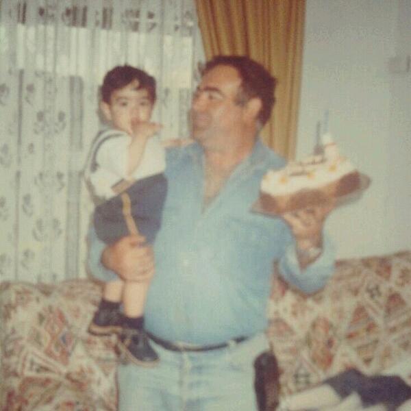 Didac7BP's tweet photo. #FotosPalMendigo infancia http://t.co/GjGPS6B2Ca
