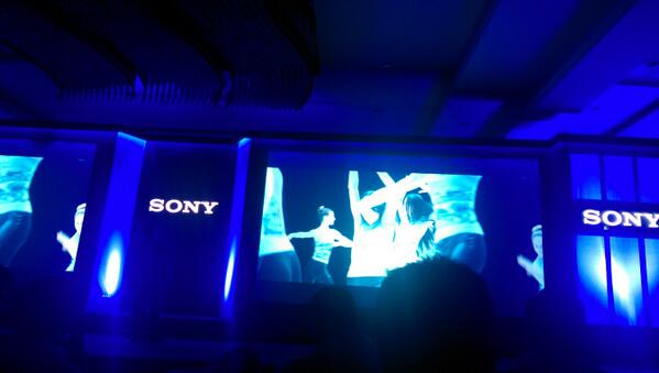 Manmarziya's tweet photo. "@toi_tech: Sony is launching its flagship smartphone, Xperia Z2 in the Indian market http://t.co/CpKVMnDCNF"
