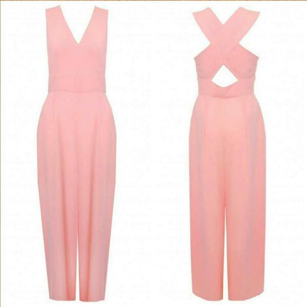 GlamBoxFashion's tweet photo. Peach Cross Back Jumpsuit

http://t.co/c6vKuMTnuF http://t.co/IDEt0erlXs