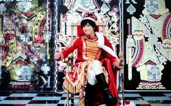 _King_xxx_'s tweet photo. ♔

.

　「これが僕たちのね 運命なんだよ」
.

　　Rt　　➥　　無言フォロー

.

独占欲、嫉妬、寂しがり

「　可愛い系のKingは駄目？　」
.

#RTしたnrさんbotさんフォローする 

.

♚ http://t.co/gM4LWm2F2E