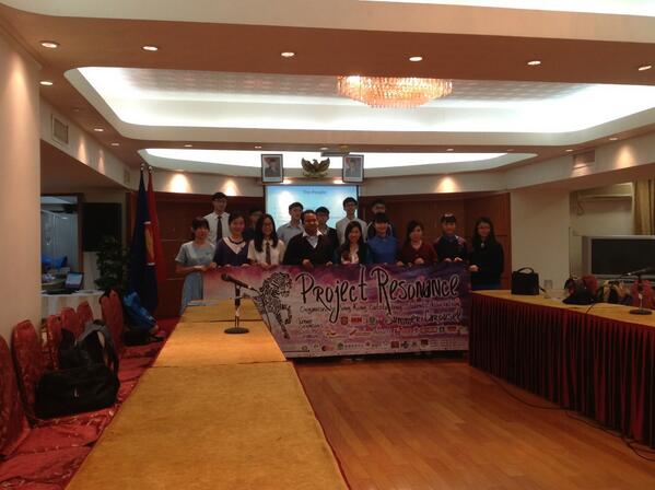 KJRI HK dikunjungi oleh siswa2 teladan HK. Belajar mengenai Indonesia