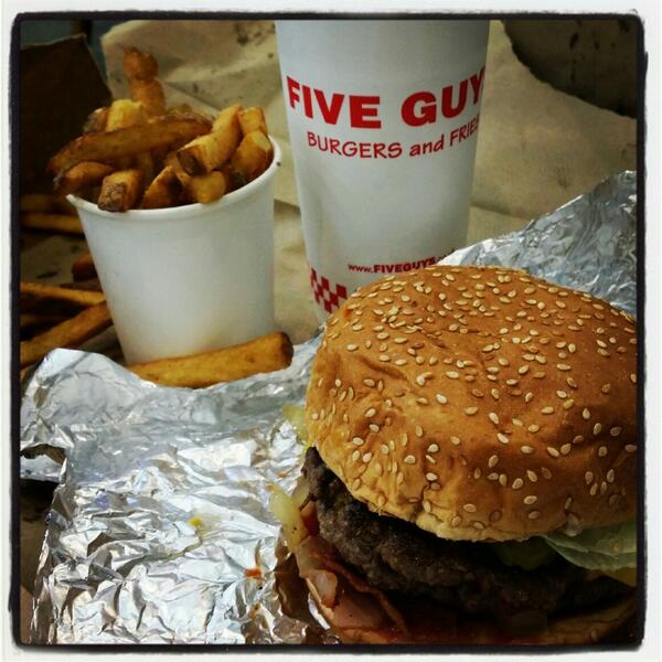 nessforbes's tweet photo. FINALLY tried @FiveGuysUK and can safely say I'll be a regular customer http://t.co/Ki3KTcD4us