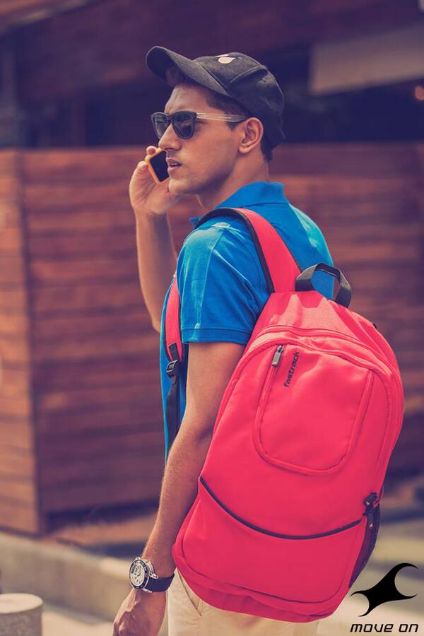 Fastrack tweet media