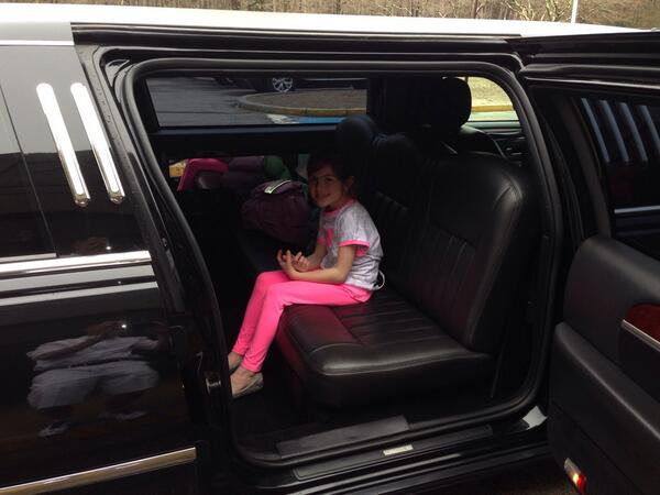 BillyHass04's tweet image. rnblimo.com.  866-211-limo