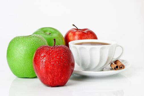 ConnachtActive's tweet image. #DidYouKnow Apples are more effective at waking you up in the morning than a cup of coffee. #activetips
