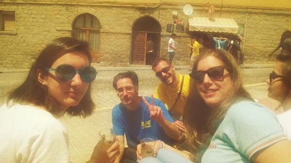 Lo pasamos mal #laviñafiesta