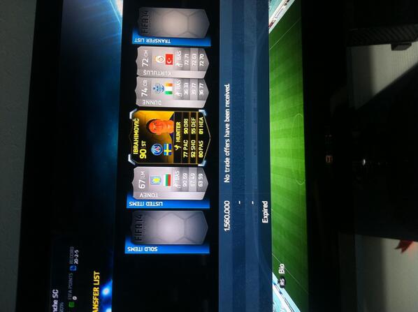 jackkinnon96's tweet photo. @EASPORTSFIFA stuck in my transfer list? http://t.co/KvAXOCwLvq