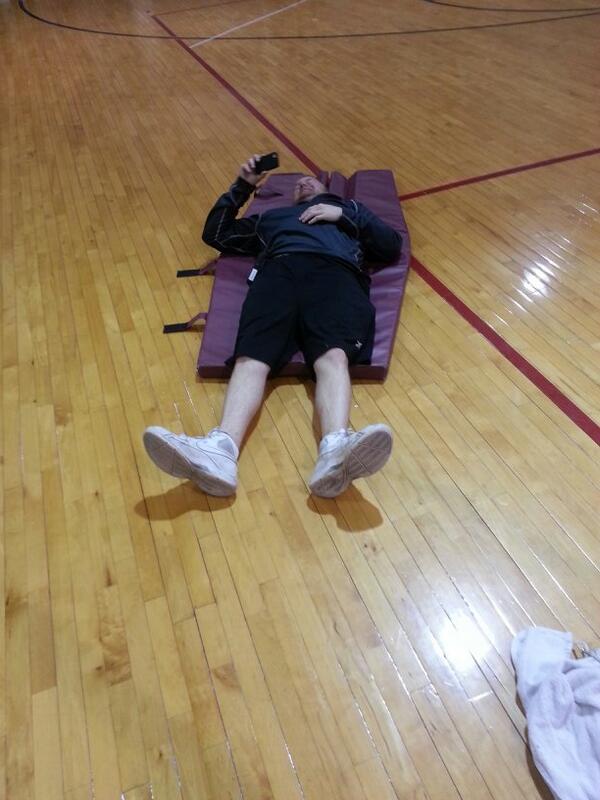 KevinSinacore's tweet photo. That's one way to use the mats @kjakowitsch http://t.co/HHLeLa6znb
