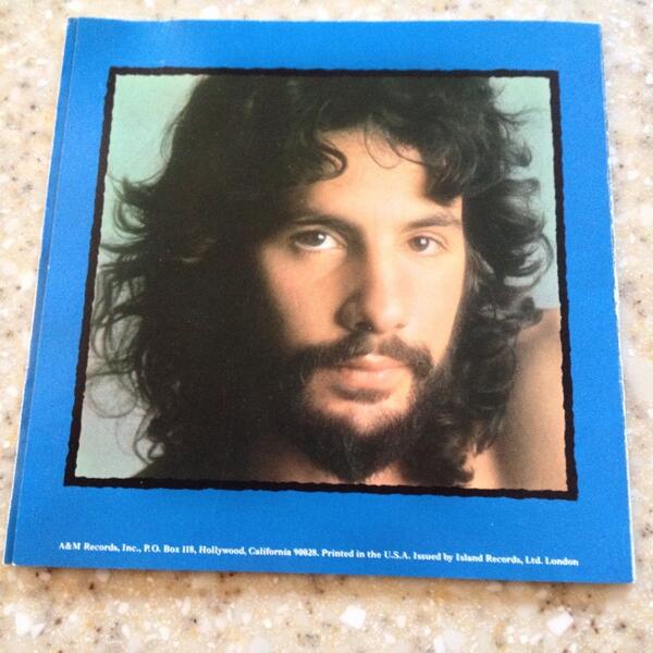 EllenCooke2014's tweet image. Just retweeting this photo for #CatStevens trend. I messed up the first time. #StillLearningTwitter!