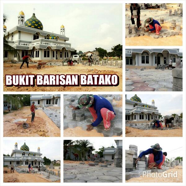 bbbatako's tweet image. KAMI menawarkan batu paving blok buat halaman rumah,kantor dll. JIKA BERMINAT HUB.081317533755 PEKANBARU RIAU