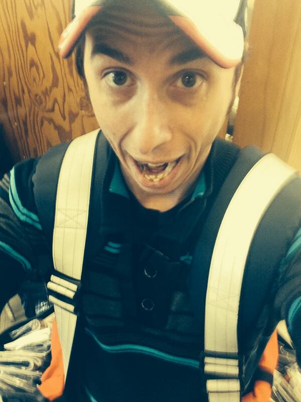 HalfBasProject's tweet image. Happy new #mailman .