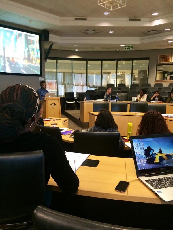 jaybadza47's tweet photo. @sylvesterchauke's master class at UJ. Discussing standing out and self packaging #Sparks #GlobalShaper http://t.co/dvRdvNcU0C