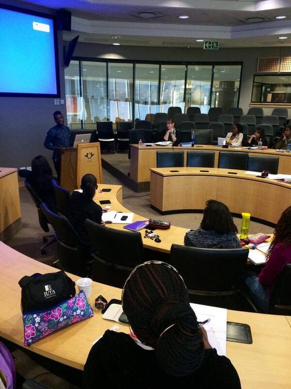 jaybadza47's tweet photo. @sylvesterchauke's master class at UJ. Discussing standing out and self packaging #Sparks #GlobalShaper http://t.co/dvRdvNcU0C
