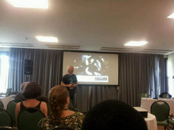 JaSantaolalla's tweet photo. "Using sex to sell science". Estoy en la sesion correcta en #pcst2014 a ver si cumple con las expectativas http://t.co/t4gu9zDcZs
