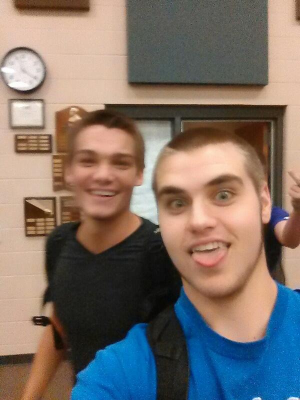 CasuallyNasty's tweet photo. Last regular day of high school!! @T_Splic9 http://t.co/i1ITlk43GF