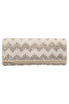 AccessoryAvenue's tweet photo. A glam night isn't complete without the perfect bag! This wavelength #clutch hits the spot: http://t.co/o9ue2iFSbp http://t.co/9meHSwCpBC