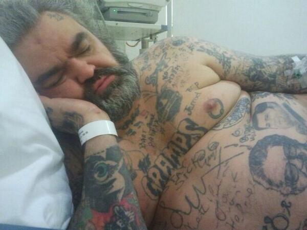 Lekker wakker worden naast little Wes!  Cuty #yolanthetweet