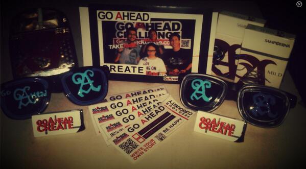 messyblooms's tweet image. #GoAHead #SampoernaMild @mikatfibundip @vickonast @babayondi @jupraw