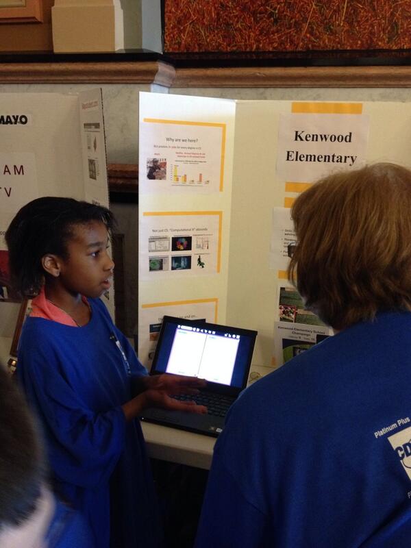 KenwoodStars's tweet image. @KenwoodStars: Fatima is flooring us with her explaining her thinking and her #Etoys project! #kidscancode #tech2014