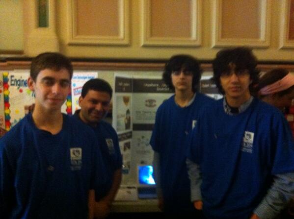 ideaillinois's tweet image. #iltech2014 with crew from Niles North @d219tech