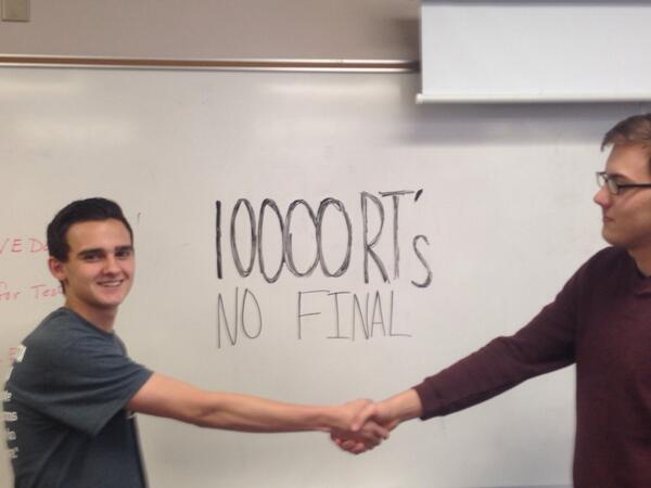 BrendanParsa's tweet photo. Guys this is legit. Please help or I won't pass the class http://t.co/oWrw3wlxMy
