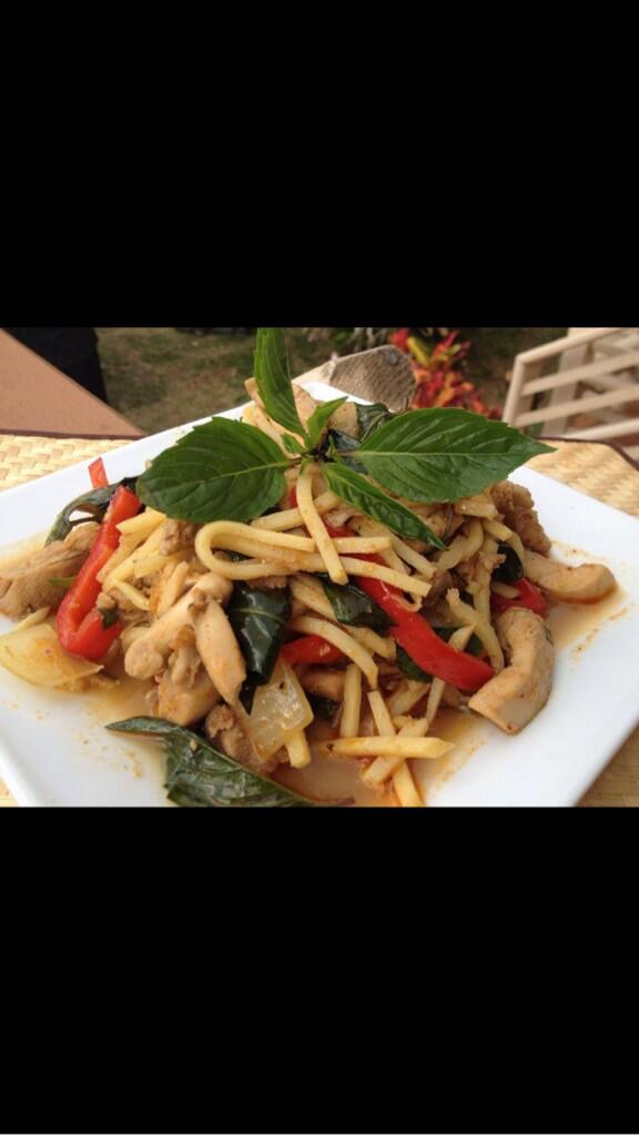 yayathaihawaii tweet media