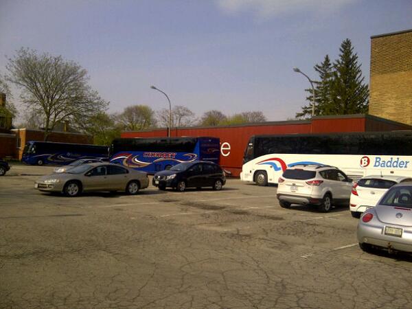 Another successful day at @culturalcentre1 - three full busloads of out-of-towners joining us again today in #ckont!