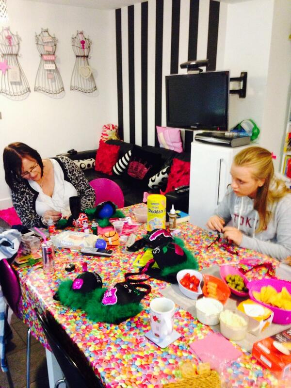 WalktheWalk's tweet photo. Looking good :0) RT @totalblisssara: Finishing touches to our bras for @WalktheWalk on Saturday #MoonWalk2014 http://t.co/kCYxS5aJGr