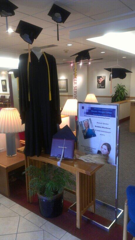 dfb311's tweet image. #SHCgrad2014 Ogden may 22 Debbie Worthen
