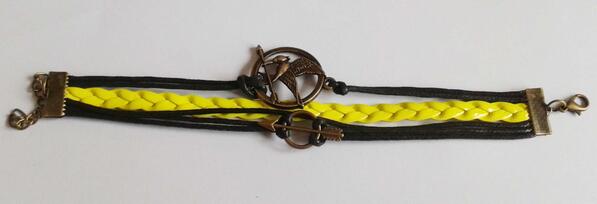 maytu529's tweet photo. leather bracelets manufacture in china with lowest unit price :） http://t.co/vr4gY7yF1I