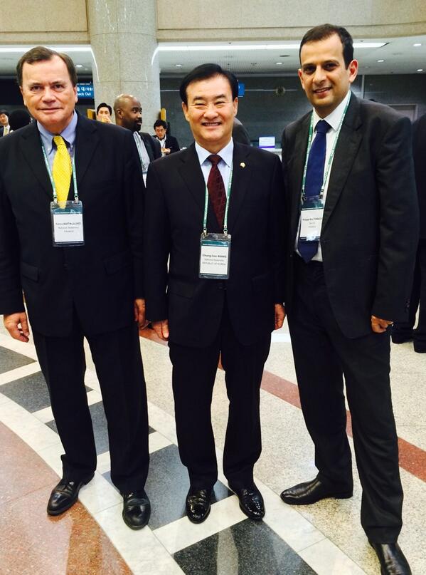 P_Kaltenbach's tweet image. Avec le député Patrice Martin-Lalande nous rencontrons le président de l&apos;assemblée nationale de #Corée #wepc2014