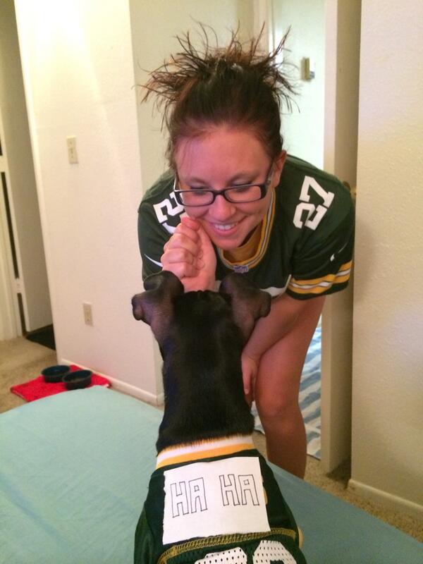 MahLeeKay's tweet photo. WELCOME TO THE 920, HA HA! My puppy, Lambeau, is already reppin' you! @haha_cd6 @packers @Lil_Eazy_Ana_42 💛💚💛💚 http://t.co/04UekqY92o