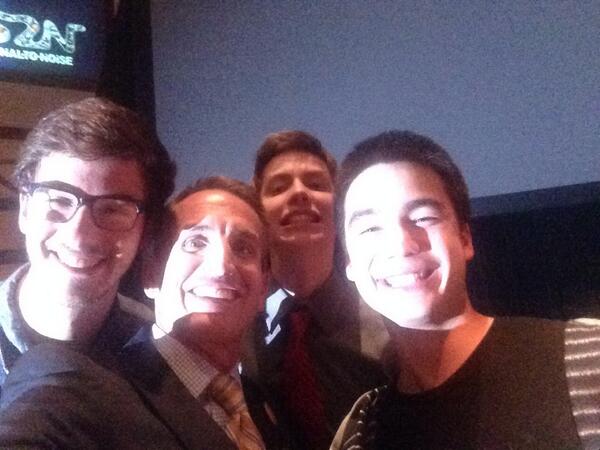 “@JeffRoseSupt: 1st ever Superintendent Award @ Signal 2 Noise. Drum Roll... "ART DAY" by students at ACMA. #s2n14 ” 😜
