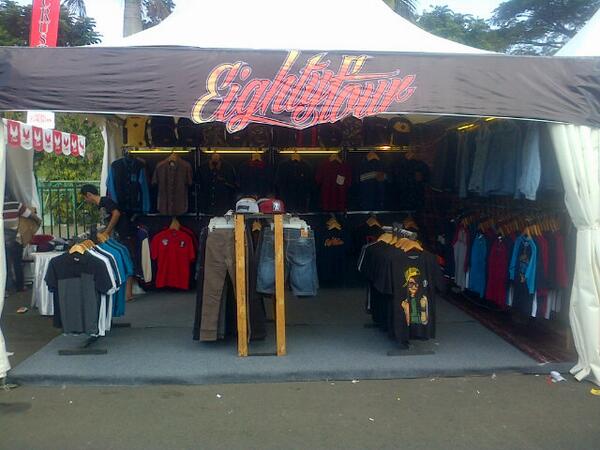 Borooong --» RT"<a href="/EightyFourCloth/">EIGHTYFOUR™ CLOTH</a>: Hari pertama #IndieClothingCarnival <a href="/ShowcaseEvent/">Agenda Event</a> Lap Rampal Malang,, "