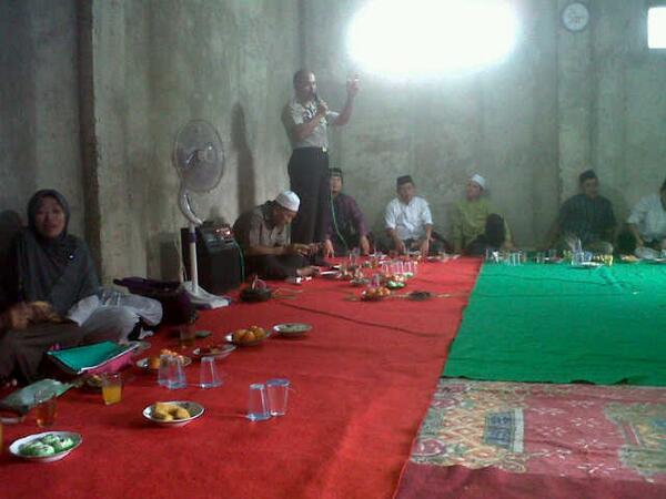 Giat Binluh kamtibmas kpd 30 Da'i Kamtibmas diKekupu Psr Putih Swng @restadepok <a href="/bimasislam/">Bimas Islam, Kemenag</a> <a href="/BINMASPOLRESDEP/">BINMAS POLRES DEPOK</a>