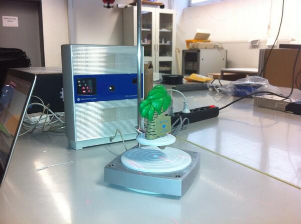 ChristschnM's tweet image. Nice #NextEngine #3DScanner at #HHN first scans are great.