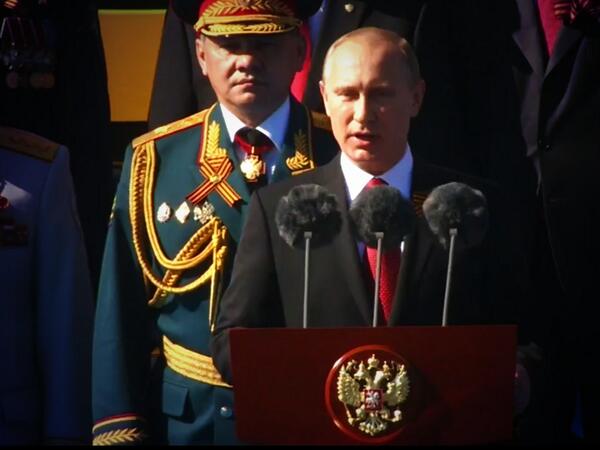 ARTEM_KLYUSHIN's tweet photo. #Москва #ПарадПобеды #Победа #СДнемПобеды #9мая #Путин #Президент http://t.co/lyoUrLYTK6
