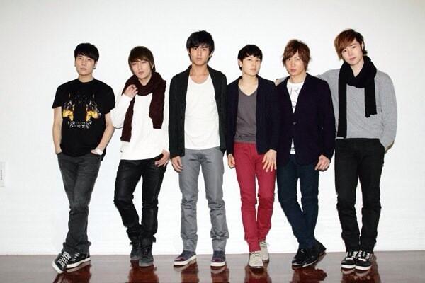 codev1012an's tweet image. 【最終拡散希望】CODE-V
6月 札幌 LIVE
チケット2枚余ってます!۬৺۬
番号はあまりよくありません。
気になった方は@お願いします⸜₍*̤̥͚₎⸝