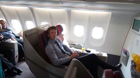 vdsar1970's tweet photo. It has been a long trip @IndonesiaGaruda but what a comfortable chair and service!! @AFCAjax #AjaxIndonesiaTour http://t.co/IIltGe92Wo