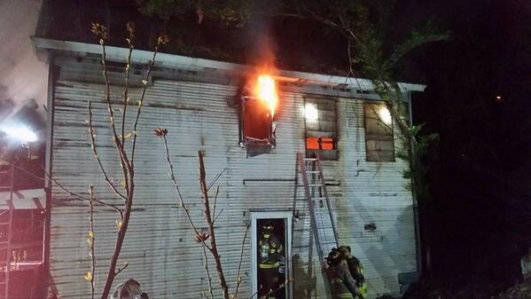 BraddockFire's tweet photo. Crews on scene of the Benton street fire assisting @NBVFD207 on 5/8/14 http://t.co/Qcltrh1uhd