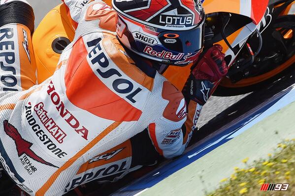 marcmarquez93's tweet photo. Me reservaba esta foto para el finde! / I was keeping this picture for the weekend! :) http://t.co/L5G9ZkpHIn