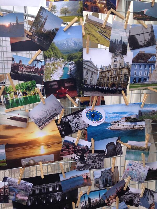 esSenceEurope's tweet photo. Voici toutes vos photos en cet #EuropeDay, vous les reconnaissez? #Bordeaux @EurofeelScPoBx http://t.co/lxuiT4Jzt2