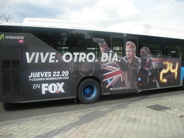 MayMC1's tweet photo. WWWooowww! Lo tengo enfrente de mis ojos!!!! #BusJackIsBack Que me lleve YA al siguiente capítulo  :P @foxtves http://t.co/msKeZUNgoD