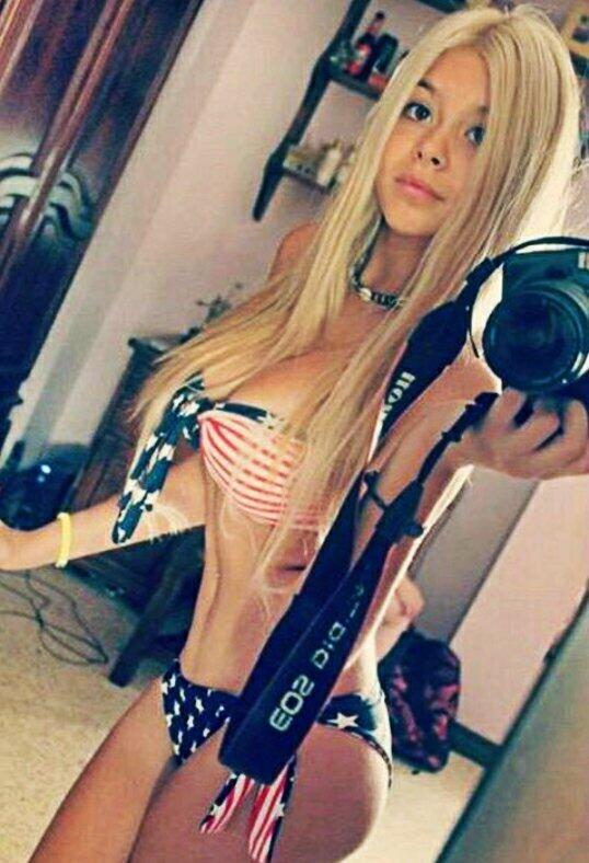 SoloViolables's tweet photo. Es una diosa !! Expecacular nuestra nueva twittera @RRubbia95 http://t.co/GRWmKPfPPI