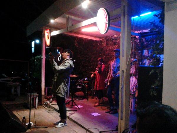 Dimasta and Friends on stage