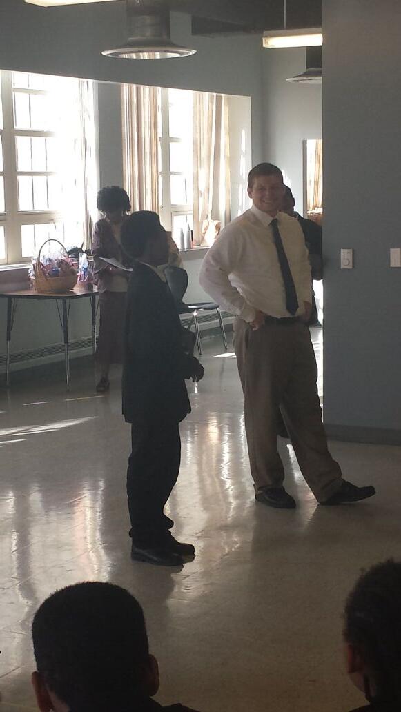 APrepSocStudies's tweet image. Students giving back! Lol I love it