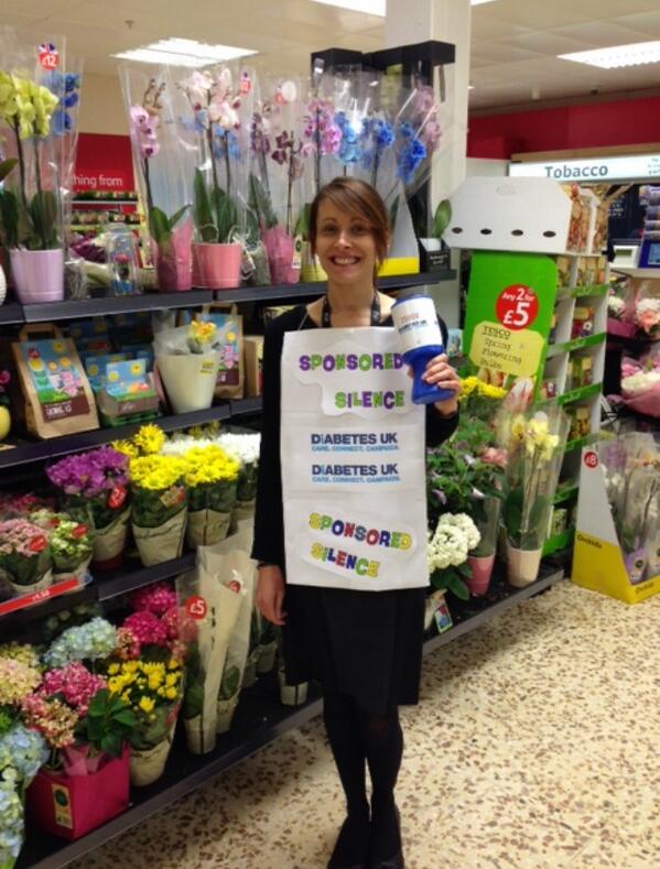 Bedford Extra's clothing manager raising money for Diabetes Uk <a href="/rosie_radford/">Rosie Radford</a> <a href="/greenbhoygerry/">Bill Glennie</a>
